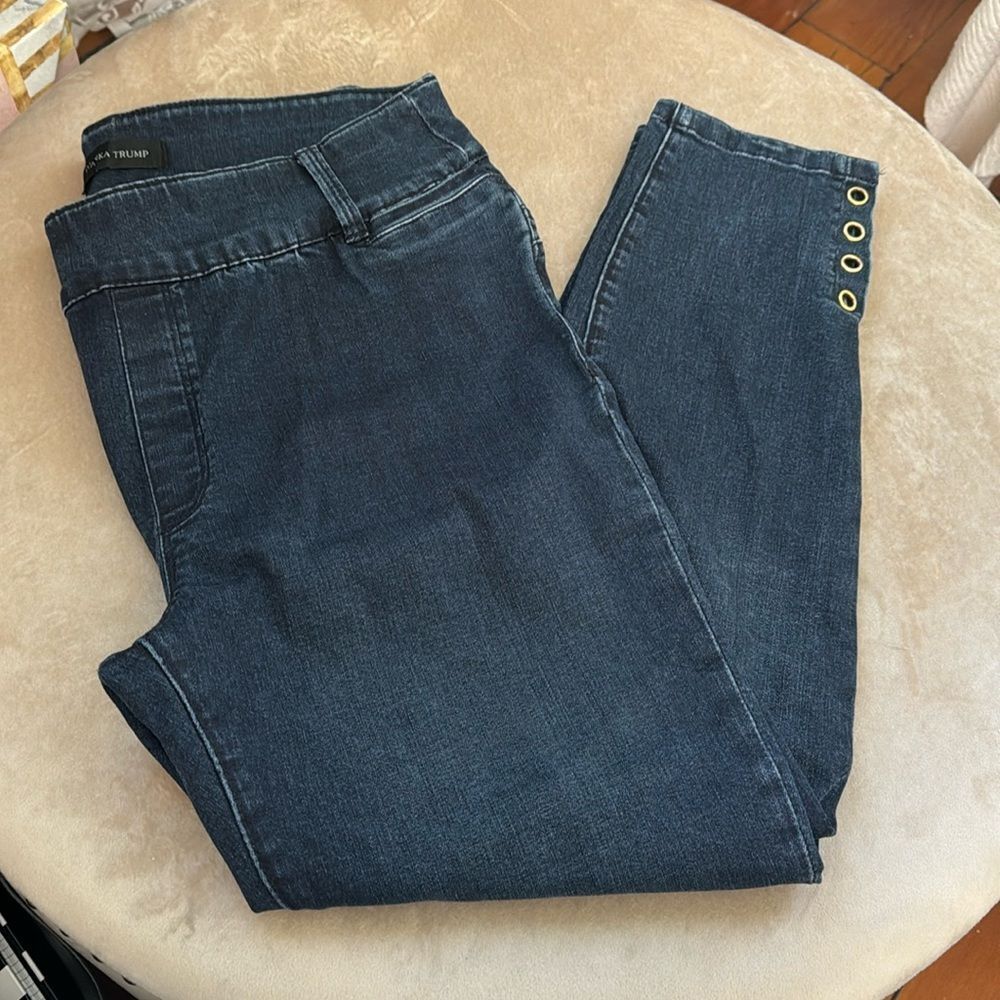 🌺Ivanka Trump🌺 Jeans Sz 14/16 Capri Pull-On Blue Denim Wash Ankle Jeans
